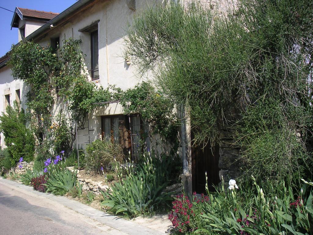 Le Verger Sous Les Vignes Villeferry Exterior photo
